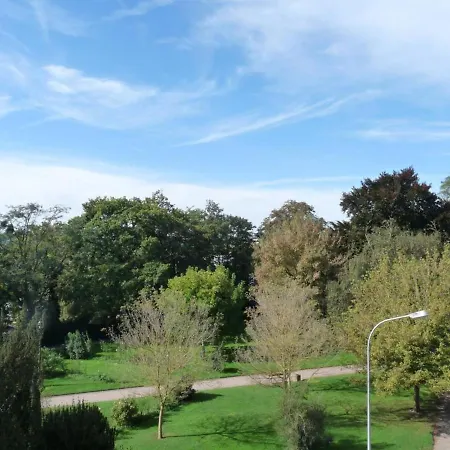Lumineux Avec Balcon, Wi-fi, Proche Parc A - Fr-1-489-302 شقة فيشي